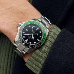Certina ure Certina DS Action GMT Powermatic 80 C032.929.11.051.00 | Herreure Med Lænke | Herreure I Stål