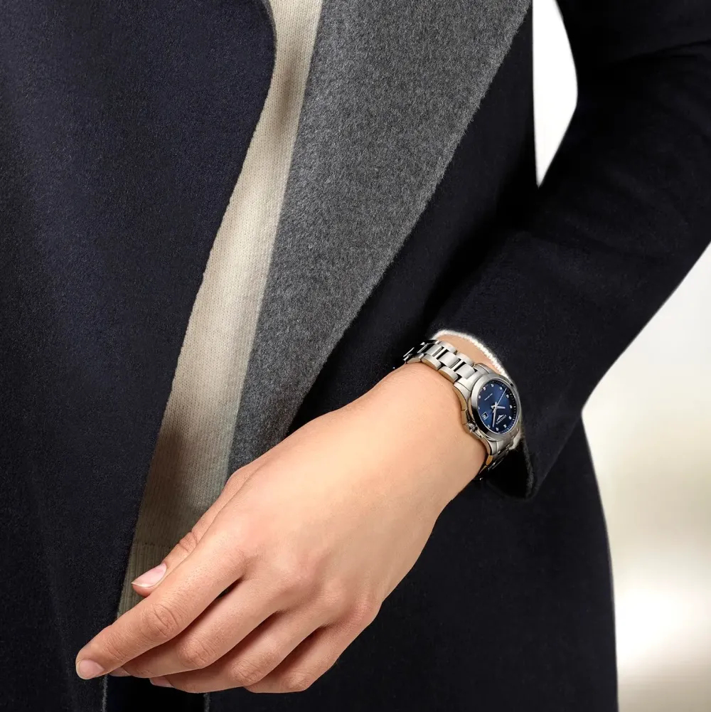 Longines Conquest 29,5mm L3.376.4.97.6 | Dame Dameure Med Lænke | Dameure I Stål