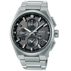 Seiko GPS Solar 5X83 Dual-Time Chronograph SSH163J1 | Herreure Med Lænke | Herreure I Titanium