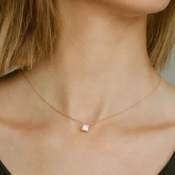 Sif Jakobs Jewellery Sif Jakobs Ellera Quadrato halskæde SJ-N42279-CZ-YG | Halskæder | Forgyldte Sølvsmykker