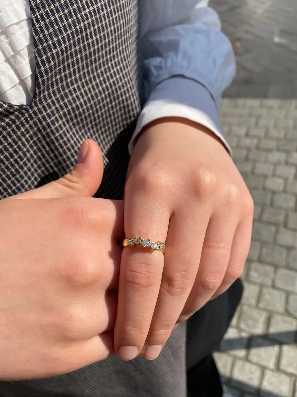 Nuran smykker Nuran Twist ring 0,39ct R1004 039| Guldsmykker|Ringe