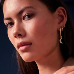 Sif Jakobs Jewellery Sif Jakobs Ellera Luna charm SJ-CH2380-CZ-YG| Øreringe|Forgyldte Sølvsmykker